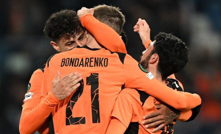 У "ШАХТАРЯ" - ДРУГА ЗВИТЯГА В ЛІЗІ КОНФЕРЕНЦІЙ