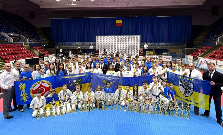 УКРАЇНА - У ТОП-3 КОМАНД ЧЕМПІОНАТУ ТА КУБКА ЄВРОПИ З КІОКУШИН КАРАТЕ