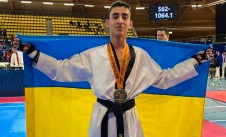 САМІР МІРЗОЄВ - ВІЦЕЧЕМПІОН МОЛОДІЖНОГО ЄВРО З ТАЕКВОНДО