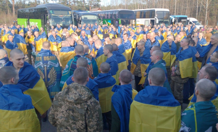 З ПОЛОНУ ПОВЕРНУЛИСЯ ЗАХИСНИКИ УКРАЇНИ
