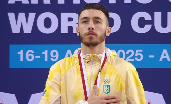 "ЗОЛОТІ" БРУСИ ТА "СРІБНИЙ" СТРИБОК НАЗАРА ЧЕПУРНОГО НА КУБКУ СВІТУ