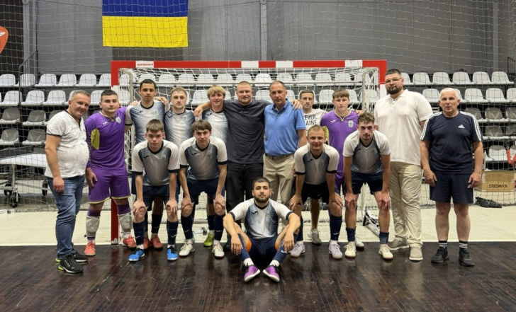 ФУТЗАЛІСТИ ЛДУФК - ПЕРЕМОЖЦІ ВСЕУКРАЇНСЬКИХ ЗМАГАНЬ "ПЛІЧ-О-ПЛІЧ"