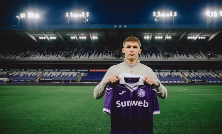 ДАНИЛО СІКАН - У ЛІЗІ ЖУПІЛЕ