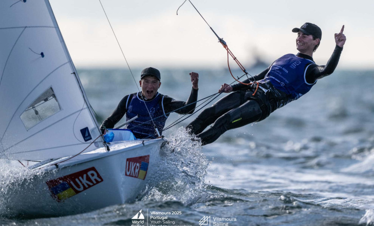 УКРАЇНЦІ - ЧЕМПІОНИ СВІТУ З ВІТРИЛЬНОГО СПОРТУ СЕРЕД МОЛОДІ!
