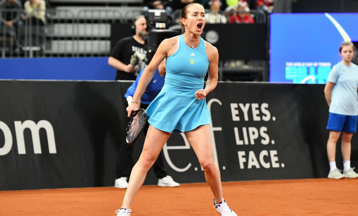 СВІТОЛІНА ТА КОСТЮК ЗДОБУЛИ ВПЕВНЕНІ ПЕРЕМОГИ У КВАЛІФІКАЦІЇ КУБКА БІЛЛІ ДЖИН КІНГ