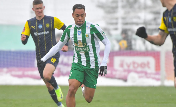 "КАРПАТИ" ПОСТУПИЛИСЯ ПІСЛЯ ДВОХ ПРИКРИХ ГОЛІВ