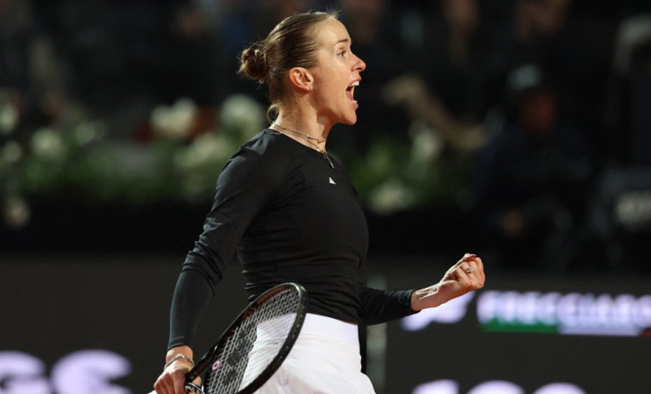 ЕЛІНА СВІТОЛІНА ПЕРЕМОГЛА СВЬОНТЕК, ВИЙШОВШИ ДО ФІНАЛУ ТУРНІРУ WTA 1000