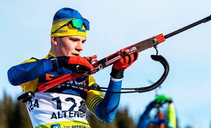 ТАРАС ТАРАСЮК - У ТОП-5 СПРИНТУ НА ЮНІОРСЬКОМУ КУБКУ IBU