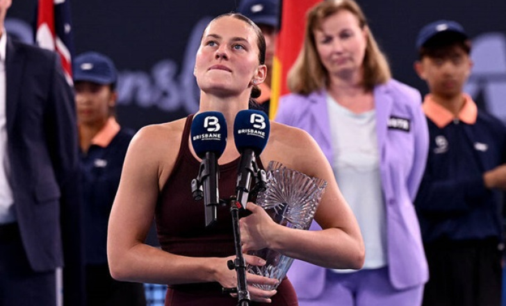 МАРТА КОСТЮК: "КОЖЕН ДЕНЬ ГРАЮ З БОЛЕМ У СЕРЦІ - ТИСЯЧІ УКРАЇНЦІВ ЗАЛИШАЮТЬСЯ БЕЗ СВІТЛА І ТЕПЛОЇ ВО