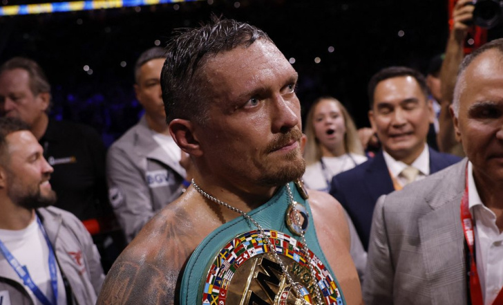 ОЛЕКСАНДР УСИК ЗВІЛЬНИВ ПОЯС WBO ТА ВТРАТИВ СТАТУС АБСОЛЮТНОГО ЧЕМПІОНА СВІТУ