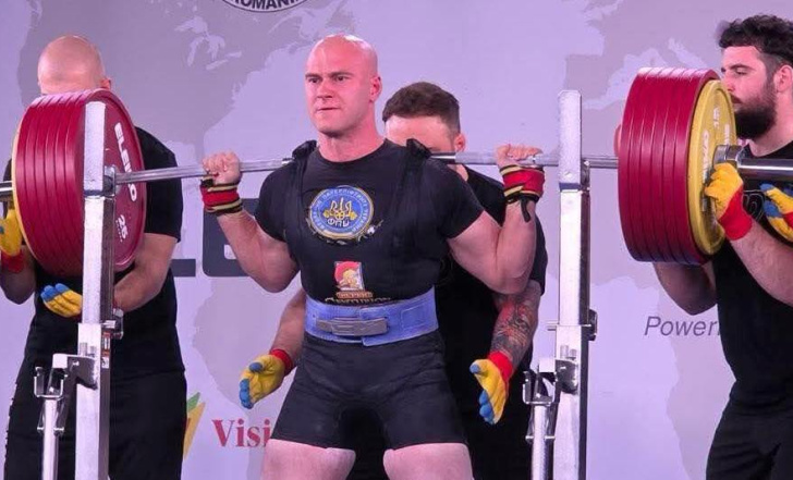 ВІТАЛІЙ КОЛОМІЄЦЬ - ЧЕМПІОН ТА РЕКОРДСМЕН СВІТУ З ПАВЕРЛІФТИНГУ!