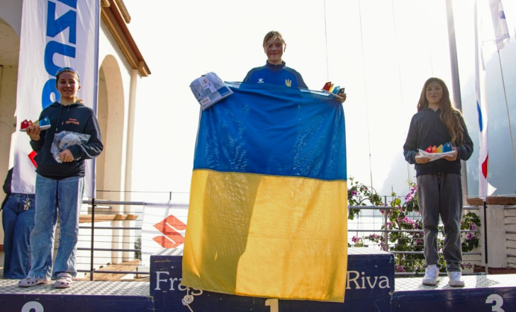 АГНЄШКА МАДОНІЧ ДРУГИЙ ТИЖДЕНЬ ПОСПІЛЬ - НА ПОДІУМІ МІЖНАРОДНОЇ РЕГАТИ